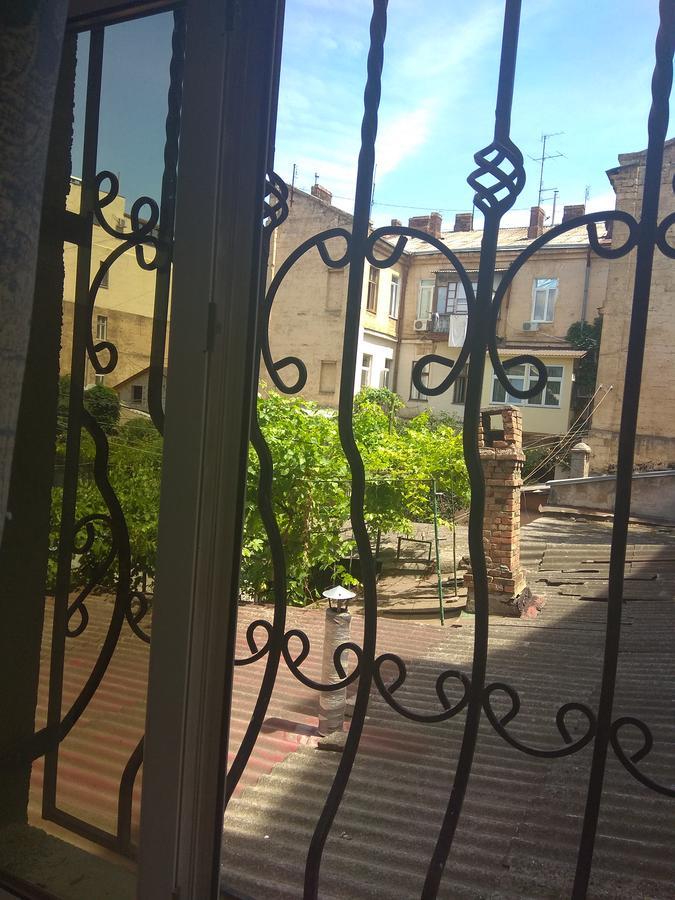 Номер В Гостевом Доме У Моря Odessa Exterior foto